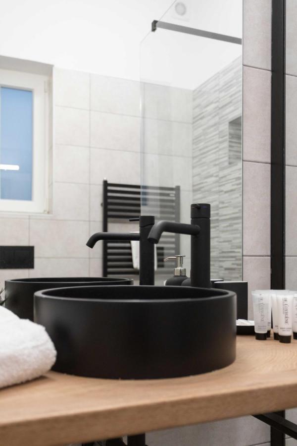 Appartement Design Triplex In The City Center With A Balcony à Zagreb Extérieur photo