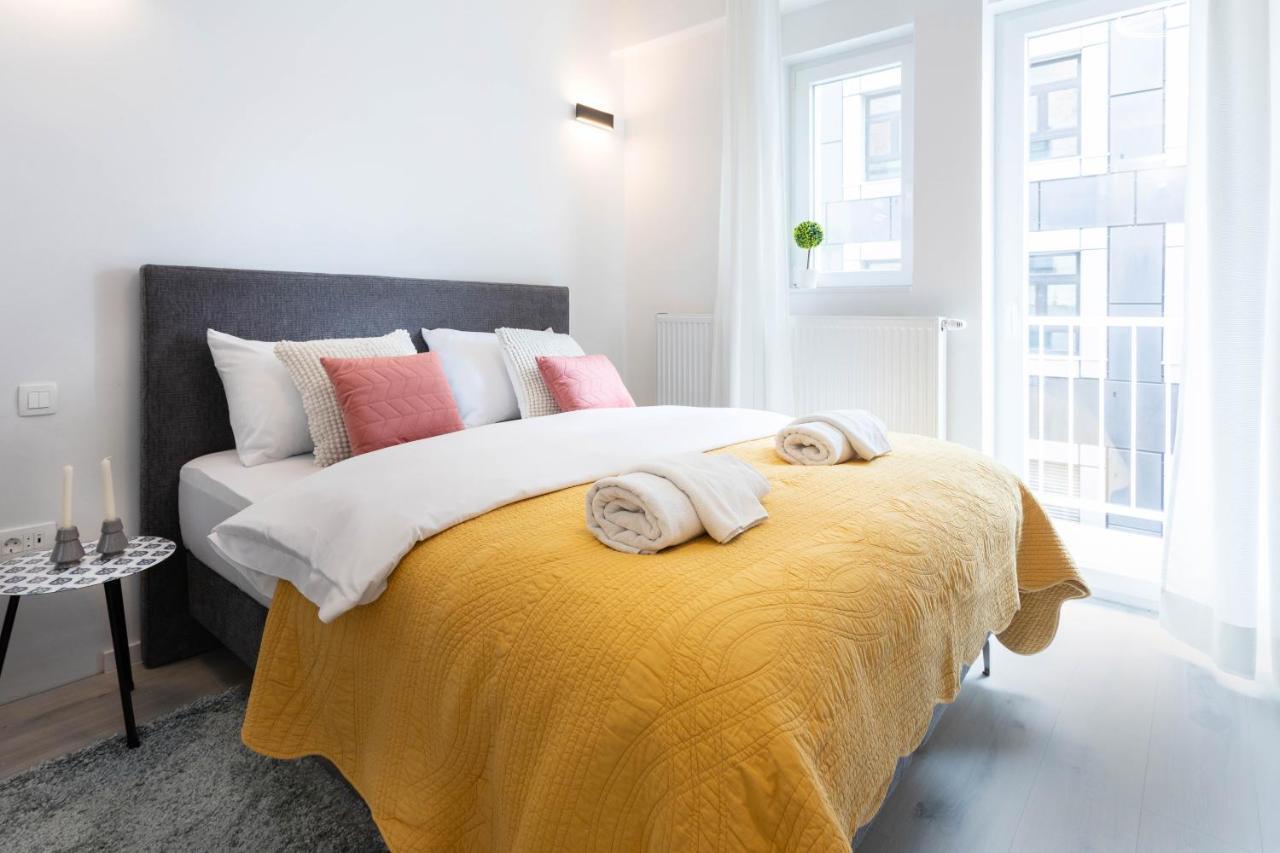 Appartement Design Triplex In The City Center With A Balcony à Zagreb Extérieur photo