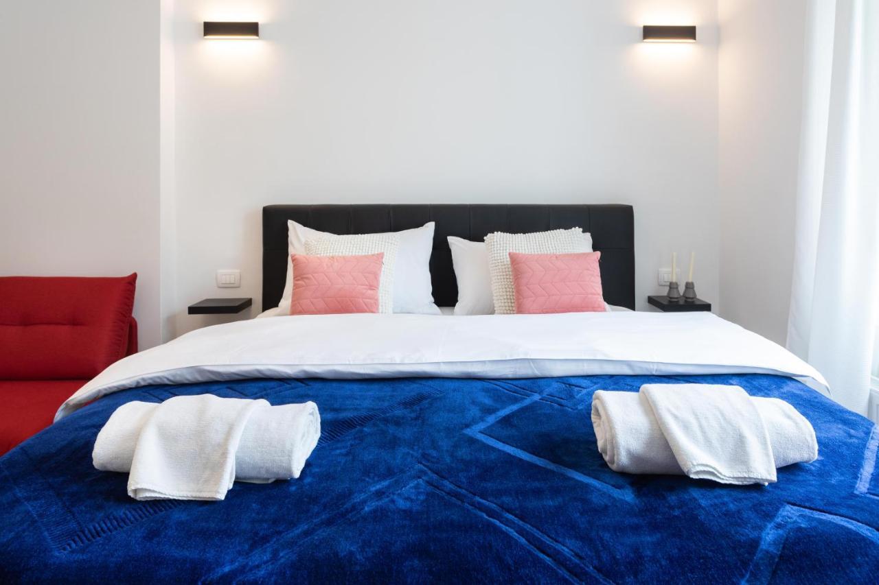 Appartement Design Triplex In The City Center With A Balcony à Zagreb Extérieur photo