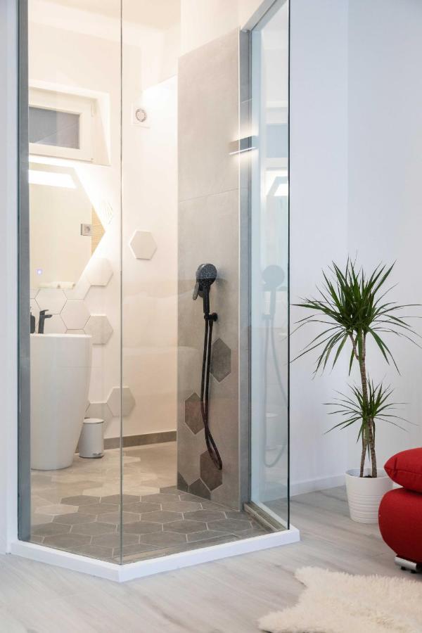 Appartement Design Triplex In The City Center With A Balcony à Zagreb Extérieur photo