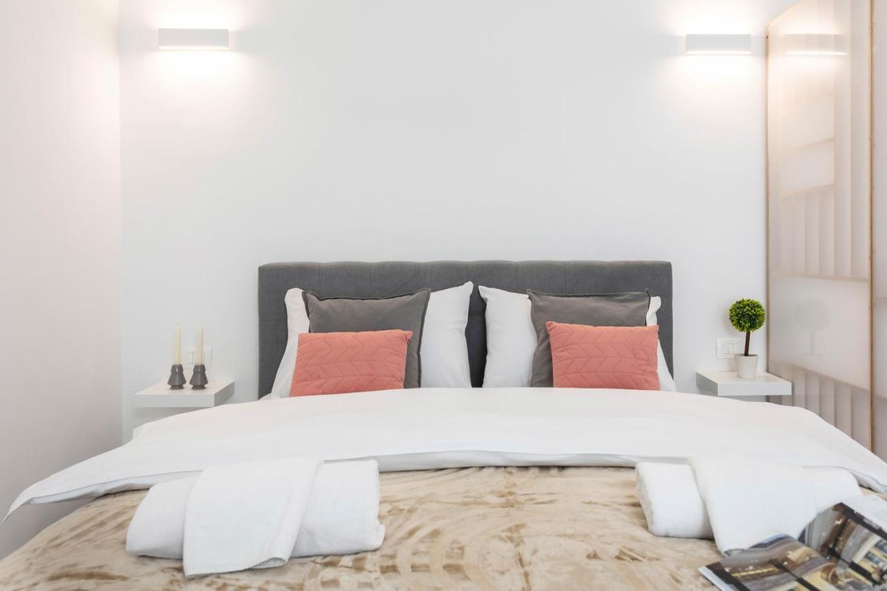 Appartement Design Triplex In The City Center With A Balcony à Zagreb Extérieur photo